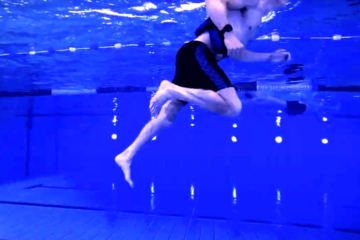 Aquarunner in het zwembad